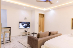 Deluxe Studio Apartment, East Airport